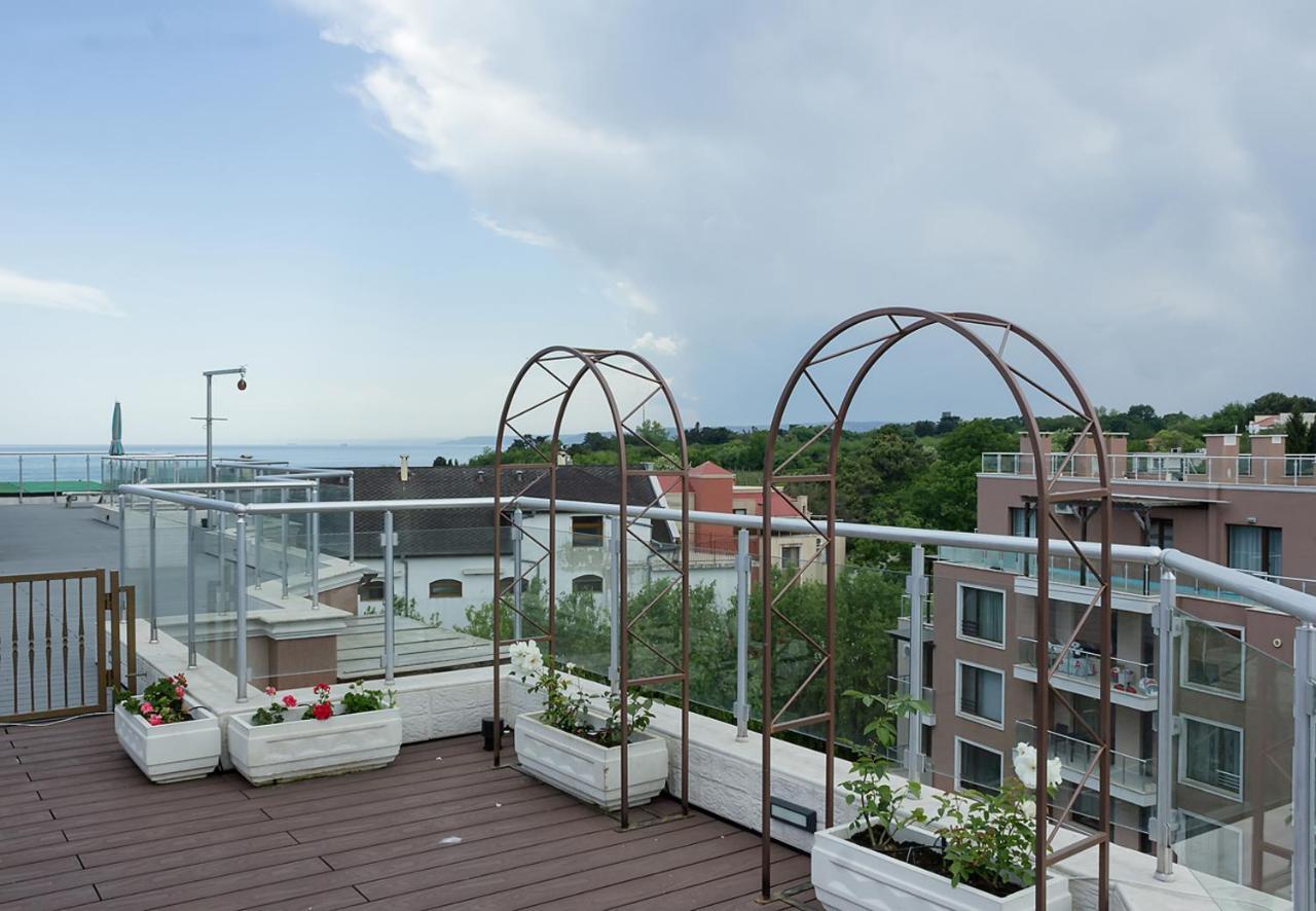 Under The Stars - Lux Penthouse With Pool And Terrace By Flat Mаnager Saints Constantine and Helena Exterior foto